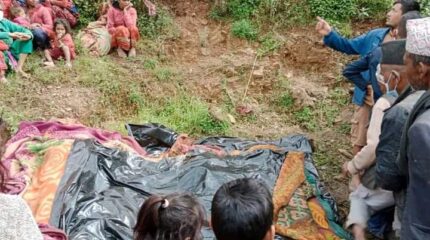 अछाममा पहिरोमा परी ज्यान गुमाउनेको संख्या २१ पुग्यो, २ जना बेपत्ता (अपडेट)