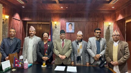 संवैधानिक आयोगका पदाधिकारीको प्रधानमन्त्रीसँग माग – साधन स्रोत र कर्मचारी उपलब्ध गराइदिनुपर्यो