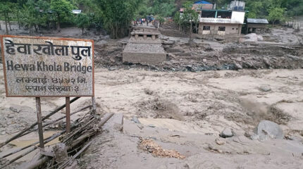 पूर्वी नेपालको बाढीः ३० आयोजनामा क्षति, ८ अर्बभन्दा बढीको नोक्सान