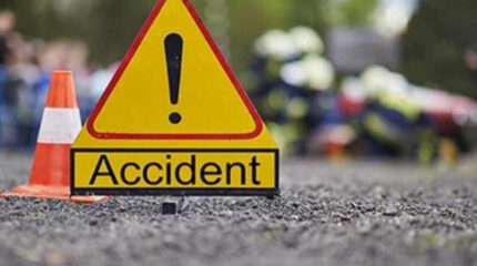 जीपसँग ठोक्किँदा मोटरसाइकलमा सवार तीन जनाको मृत्यु