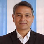 उच्च मनोबल लिएर काम गर्न प्रहरी कर्मचारीलाई गृहमन्त्री अर्यालको निर्देशन