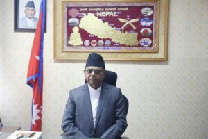 अनिलकुमार सिन्हा : कानुन व्यवसायीबाट न्यायाधीश र मन्त्रीसम्म