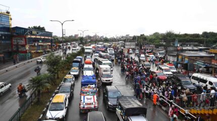 दसैँ मनाउन ६ लाख ११ हजारभन्दा धेरै काठमाडौँबाट बाहिरिए
