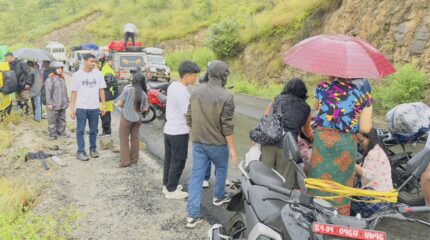 ताप्लेजुङदेखि धरान जाँदै गरेको जीप पाँचथरमा दुर्घटना: ५ जनाको मृत्यु, ६ जना घाइते