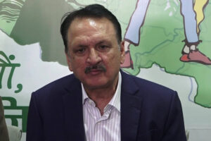 संकटको बेला कांग्रेस आत्मघाती बाटो छाडेर एकजुट हुनुपर्छ : प्रवक्ता महत