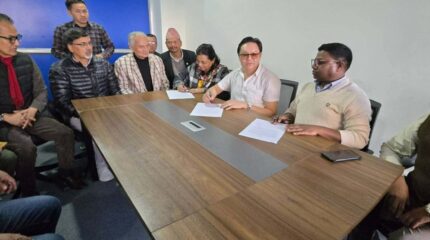 मंसिर ७ मा बाबुराम, जनार्दन र सन्तोष परियारबीच एकता घोषणा, नयाँ पार्टी गठन गर्ने