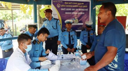 लागूपदार्थ सेवन गरी सवारी चलाउने ८ जना चालक र सहचालक इटहरीबाट पक्राउ