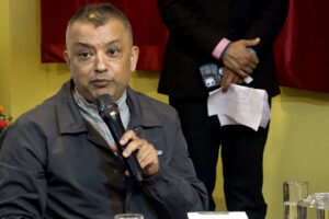 देउवालाई गगनको आरोप : कार्यवाहक त दिनुभयो तर सबै शक्ति उतै छ