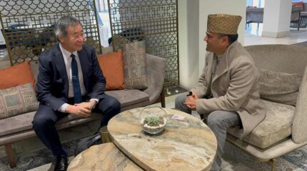 कांग्रेस नेता महर र नोबेल पुरस्कार विजेता काजिताबीच महत्त्वपूर्ण भेट