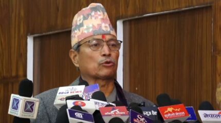 संकटको बेला जनताको सुरक्षा गर्न नसक्ने नेताको पछि नलागौँ : भीम रावल