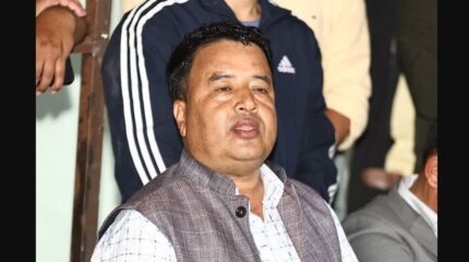 महेश बस्नेत भन्छन् :– केपी ओली ‘गिरफ्तार’भनेर मिडिया ट्रायल गरे