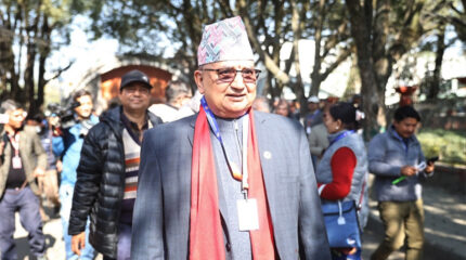 एमाले ११औं महाधिवेशन : ईश्वर पोखरेलले दर्ता गराए अध्यक्षमा उम्मेदवारी