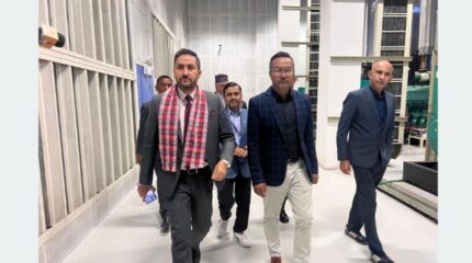 सञ्चारमन्त्री खरेलद्वारा एनसेल कार्यालय अवलोकन