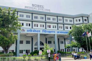 नोबेल मेडिकल कलेजको पाँचौं तलाबाट हामफालेका डाक्टरको मृत्यु