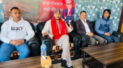 निर्धारित समयमै निर्वाचन हुनेमा सरकार प्रतिबद्ध छ : सञ्चारमन्त्री खरेल