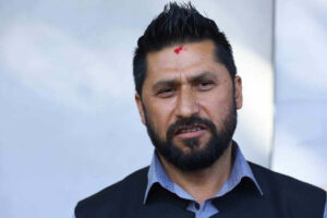 रास्वपा सभापति लामिछानेले प्रधानमन्त्रीलाई भेट्दै