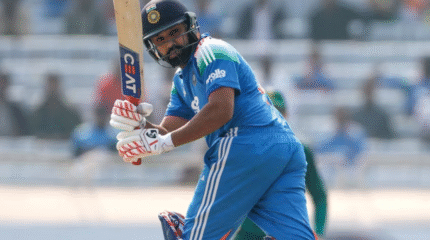 रोहित शर्माले रचे इतिहास, एकदिवसीयमा बनाए यस्तो विश्व कीर्तिमान